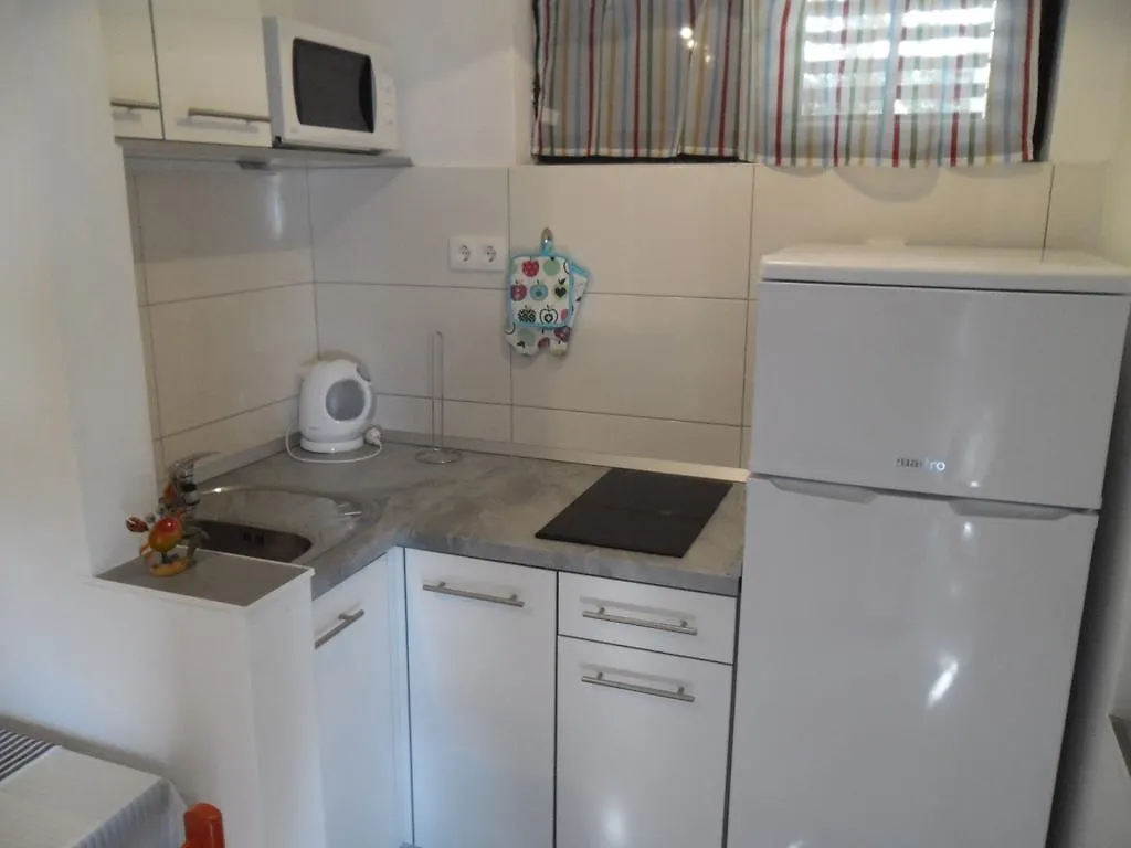 تروغير Apartments Gizdic كرواتيا