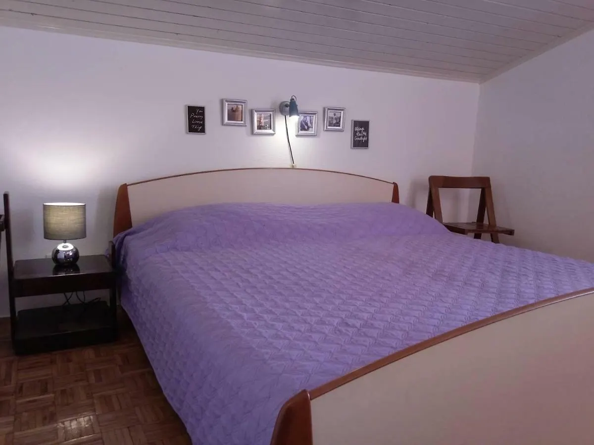 تروغير Apartments Gizdic